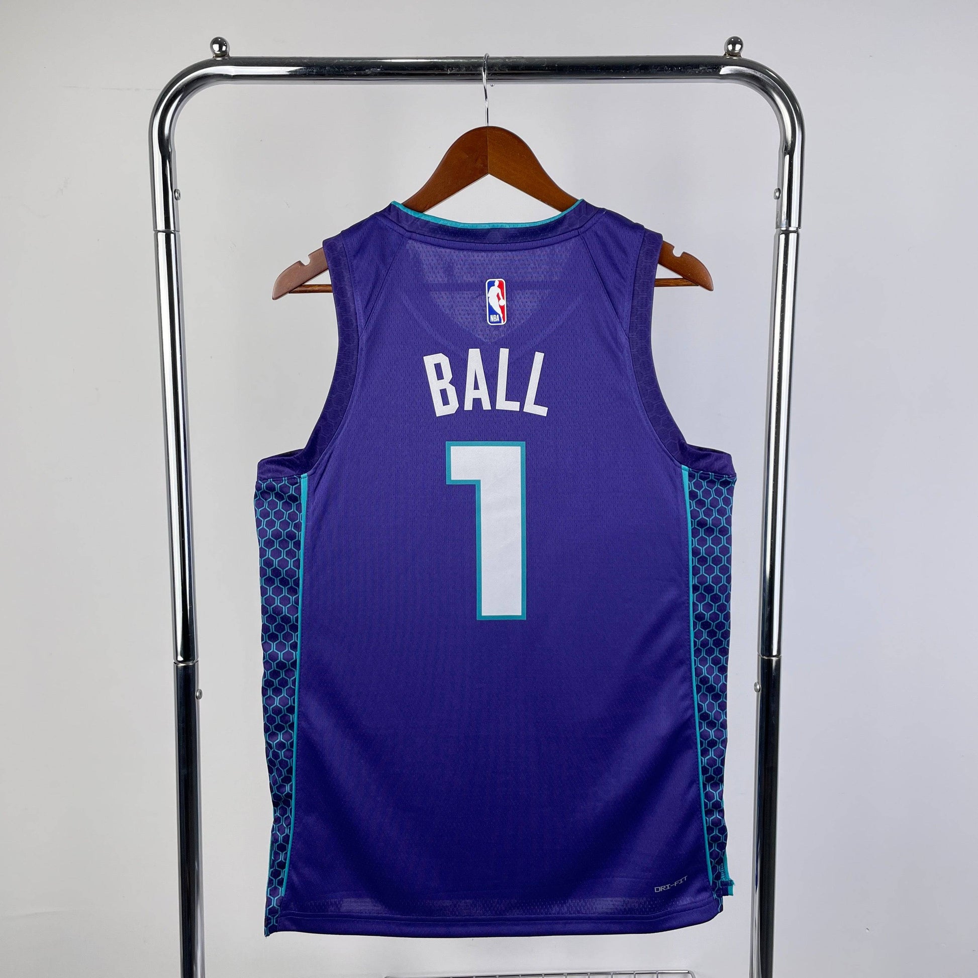 Jersey Charlotte Hornets Statement Edition - GOAT STORE
