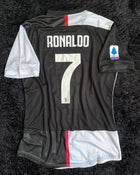 Maillot rétro Ronaldo #7 (Patches) Juventus 2019/20